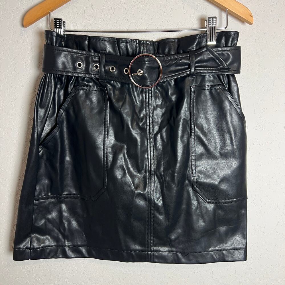 Haute Monde Black Faux Leather Belted‎ Mini Skirt Size L NEW